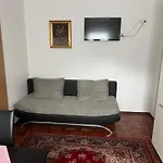 Elisabeth Bach Apartment *