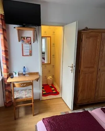 Gaestehaus Elisabeth Bach Apartamento *