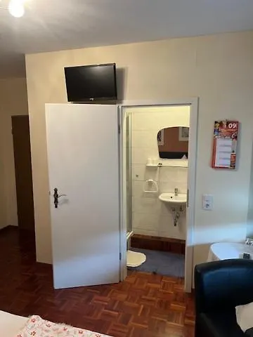 Gaestehaus Elisabeth Bach 메링